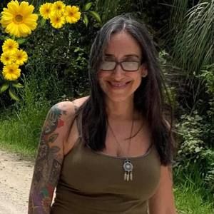 Meet your Posher, Paula